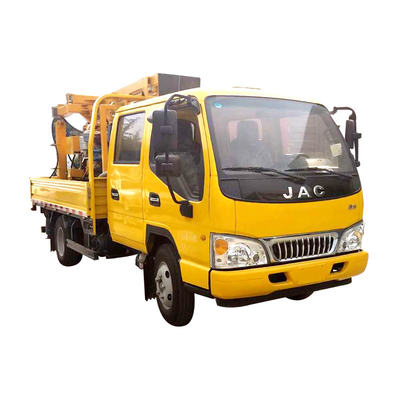 Plate-forme commerciale de service de puits d'eau de camion de forage de puits d'eau profonde de 200m montée sur véhicule