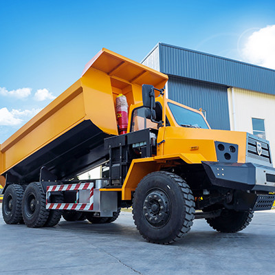 Loading 25 Tons Underground Articulated Truck 243kw Engine Powered For Mining