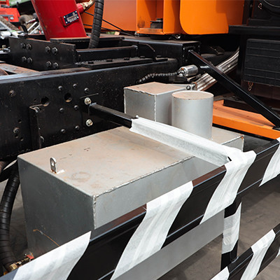 Loading 25 Tons Underground Articulated Truck 243kw Engine Powered For Mining