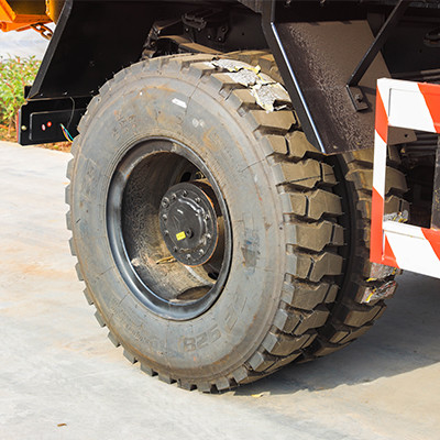 Loading 25 Tons Underground Articulated Truck 243kw Engine Powered For Mining