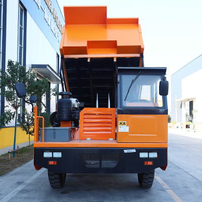 Yuchai Engine 20 Tons Underground Mining Truck Wheel 4x2 Drive For Tunnel